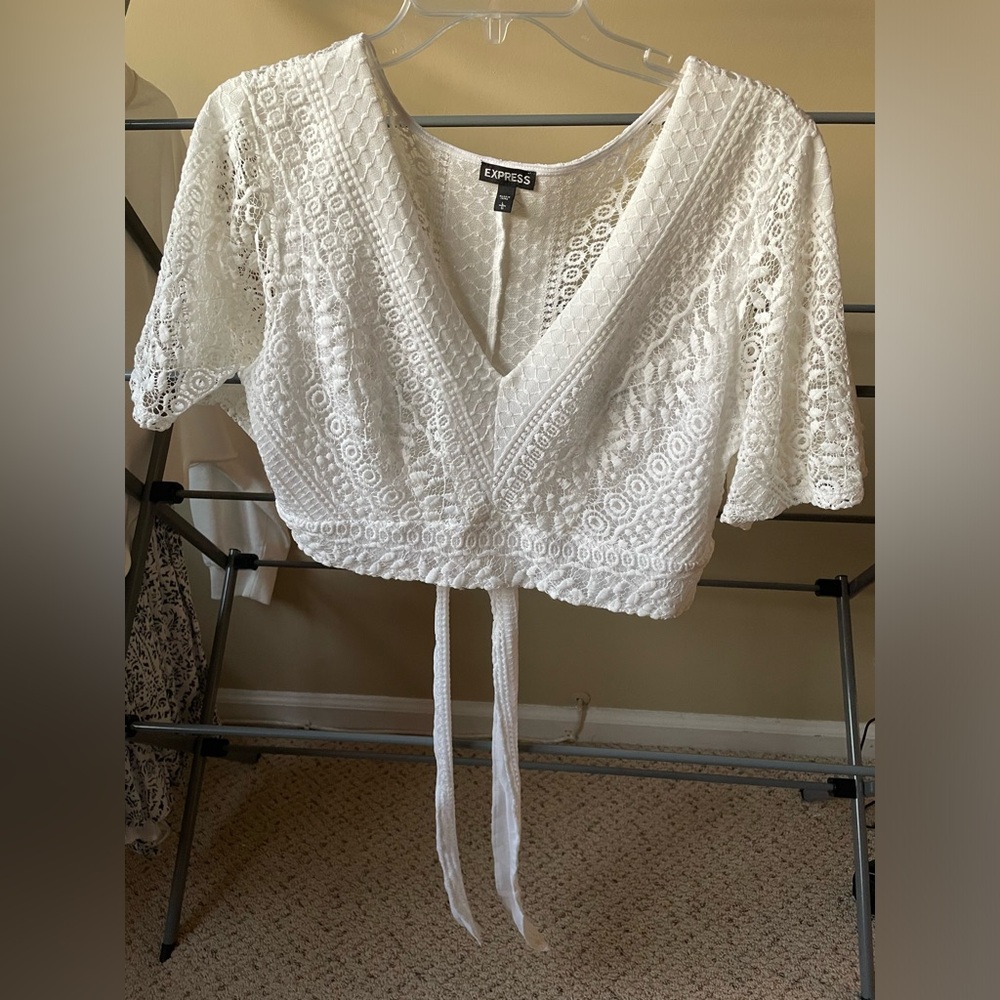 Express Cropped Lace Top